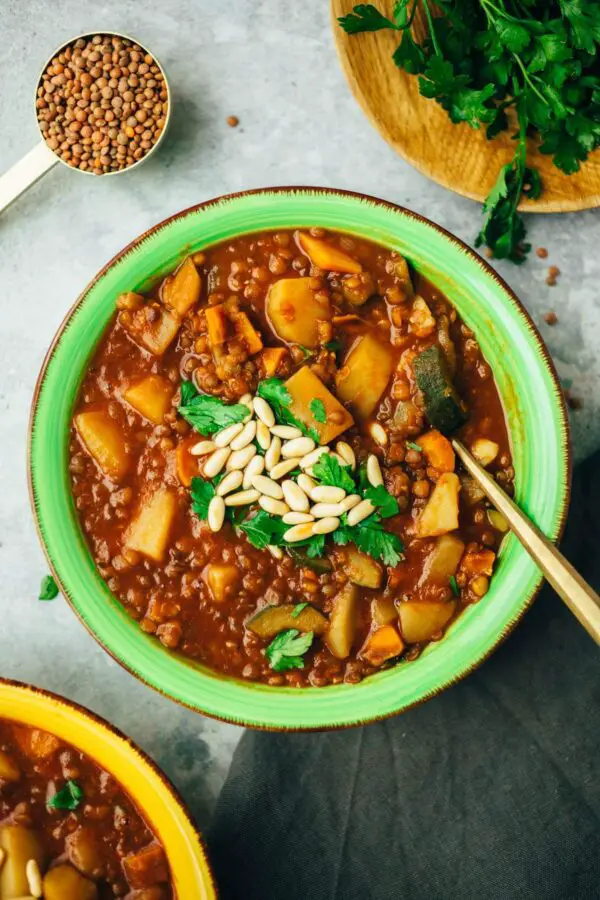 Leckere Linsensuppe für jeden Tag (30 Minuten) — VEGANE VIBES