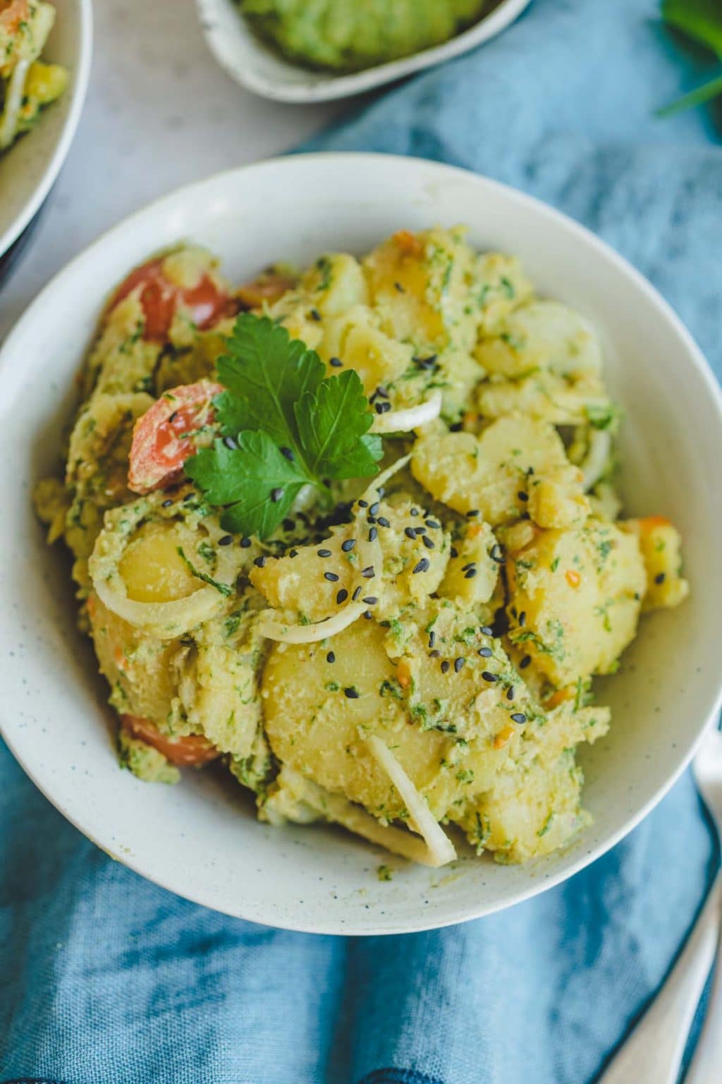 Kartoffelsalat mit Bärlauch Pesto (vegan) — VEGANE VIBES