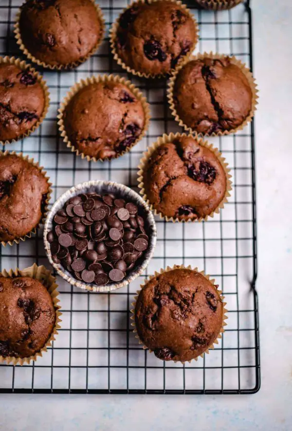 Schoko Kirsch Muffins (vegan) Rezept — VEGANE VIBES